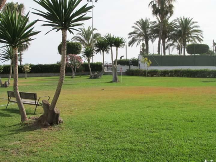 Primera Linea De Playa. Magnifica Urbanizacion Lägenhet La Cala Del Moral Exteriör bild